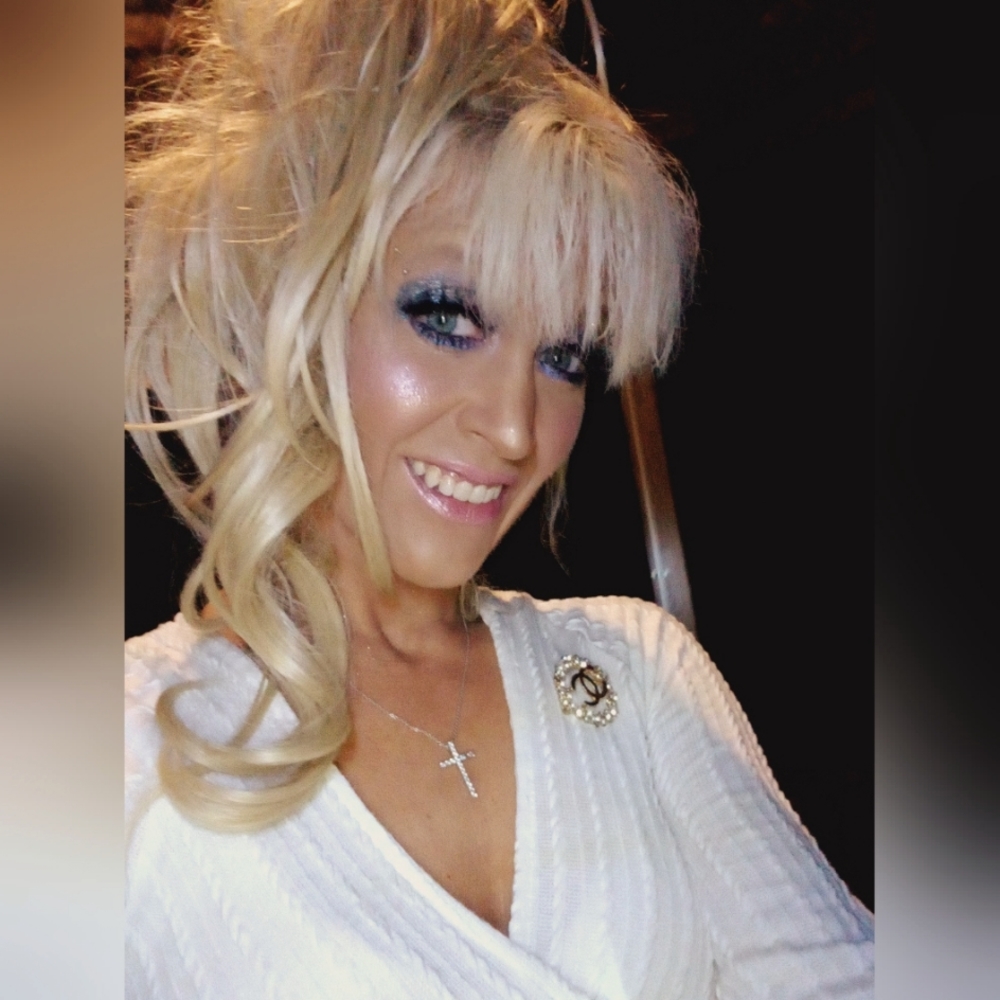 💖Meet your Posher, Maria aka BadbishhRia 💪🏽